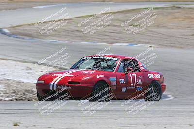 media/May-01-2022-CalClub SCCA (Sun) [[03a481c204]]/Group 5/Race (Offramp)/